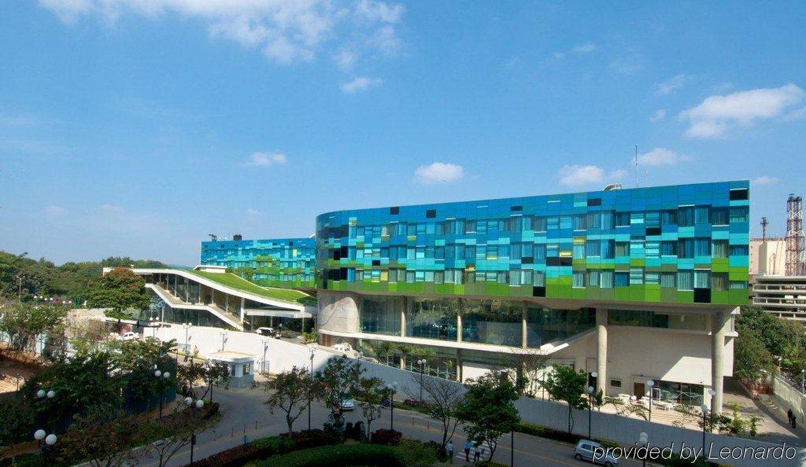 Vivanta Bengaluru, Whitefield Buitenkant foto